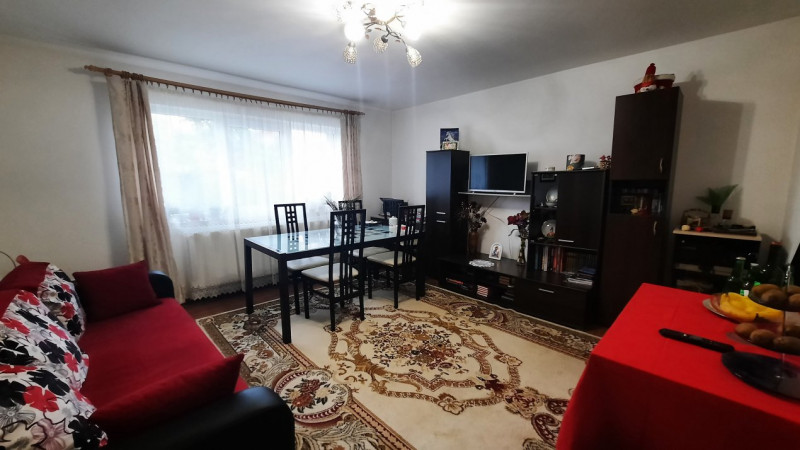 Comision 0 - Apartament 4 camere, parter, 82 mp, micro 4,  Târgoviște