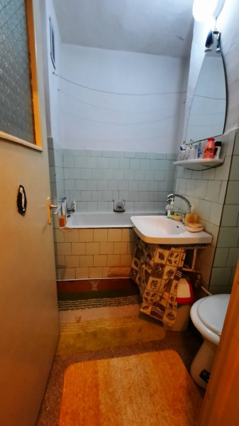 Comision 0 - Vânzare apartament 2 camere, micro 9, etaj 1, în Târgoviște