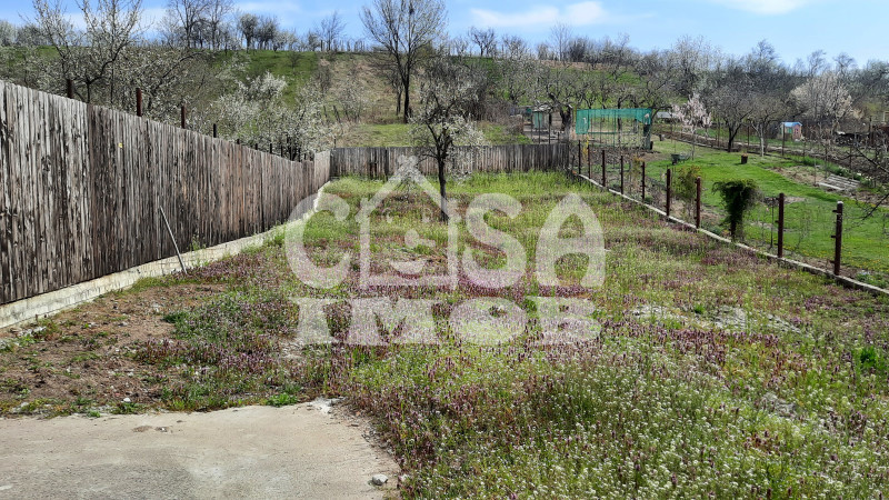 Comision 0 - Casa in com. Razvad, jud. Dambovita - 5 km de Targoviste