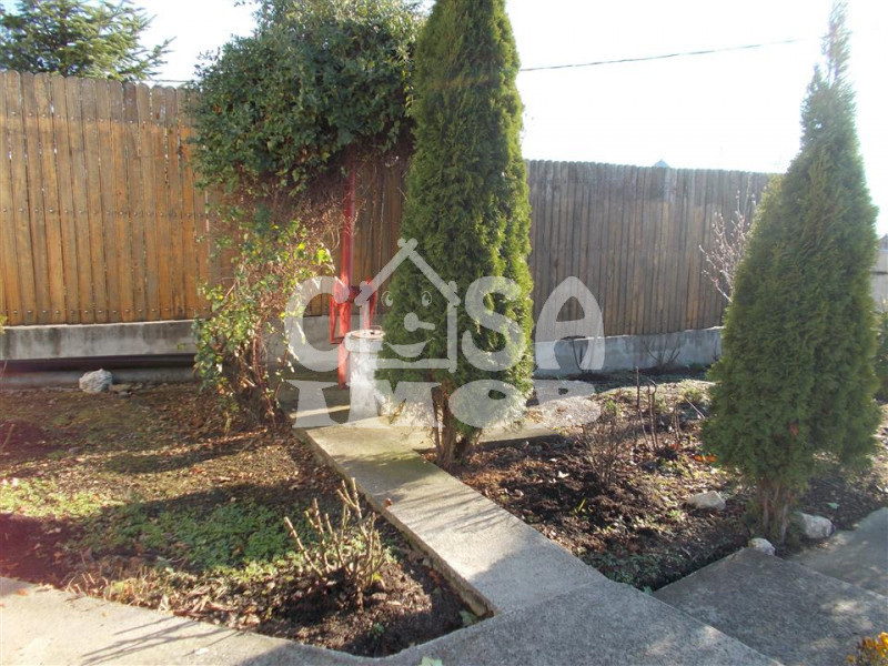 Comision 0 - Casa in com. Razvad, jud. Dambovita - 5 km de Targoviste