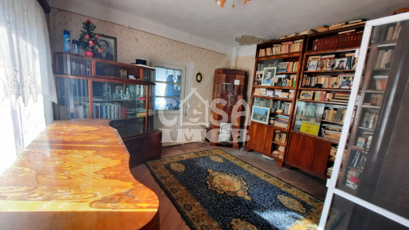 Comision 0 - Casă în centrul mun. Târgoviste, județul Dâmbovița