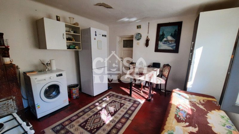 Comision 0 - Casă în centrul mun. Târgoviste, județul Dâmbovița