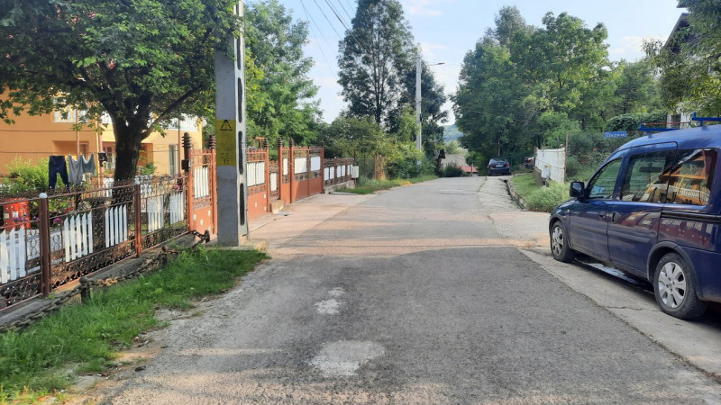 Comision 0 - Vânzare teren în com. Runcu, sat Ferestre, jud. Dâmbovița