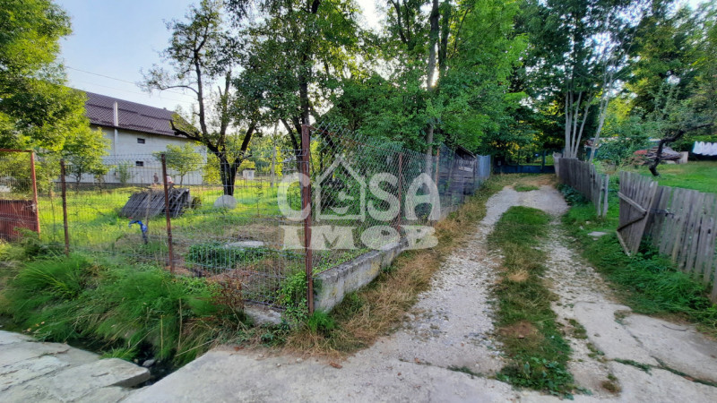 Comision 0 - Vânzare teren în com. Runcu, sat Ferestre, jud. Dâmbovița