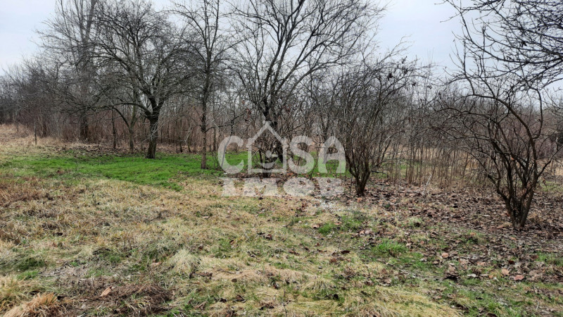 Comision 0 - Vanzare teren în sat Poroinica, com. Mătăsaru, jud. Dâmbovița