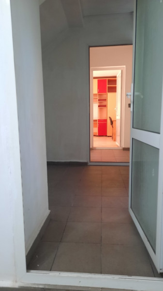 Inchiriere apartament in vila, pretabil cabinet medical, in Targoviste