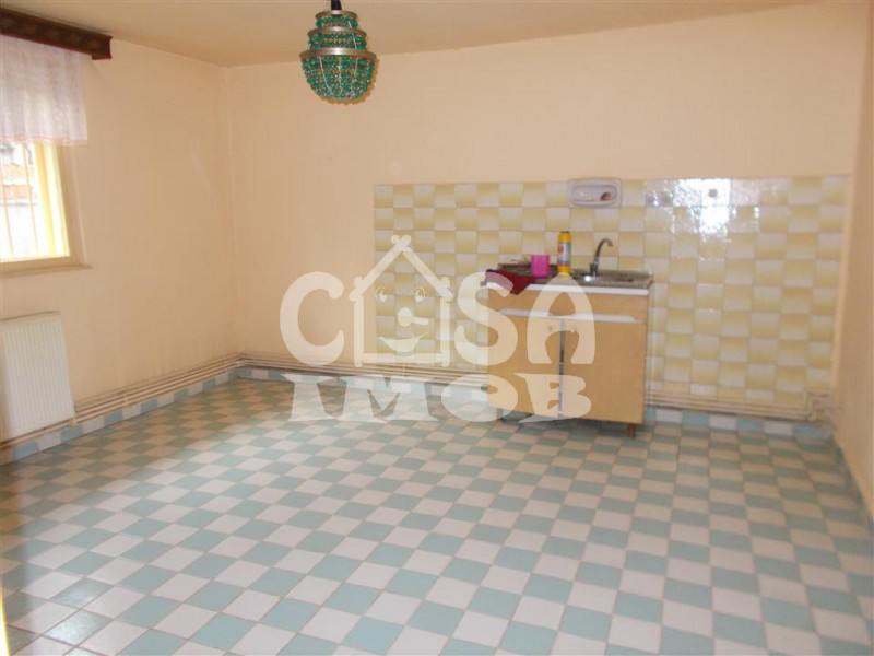 Comision 0 - Vanzare vila P+1 in Targoviste, la periferie