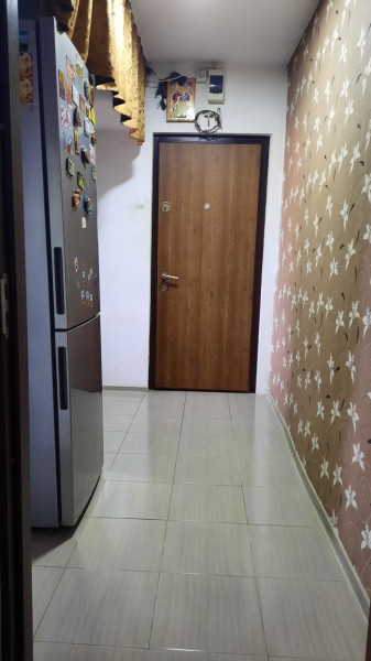 Comision 0 - Apartament 2 camere, micro 6 în Târgoviște