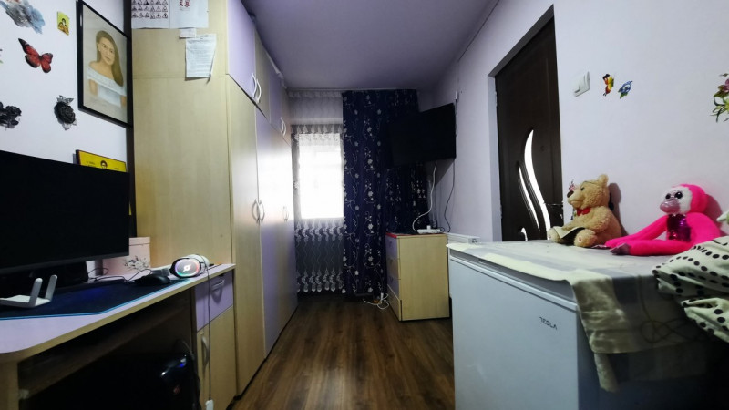 Comision 0 - Apartament 2 camere, micro 6 în Târgoviște