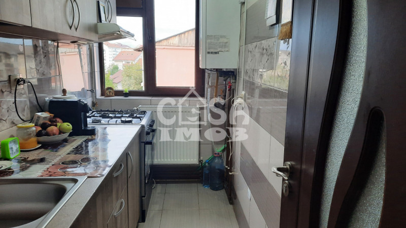 Comision 0 - Apartament 2 camere, micro 6 în Târgoviște