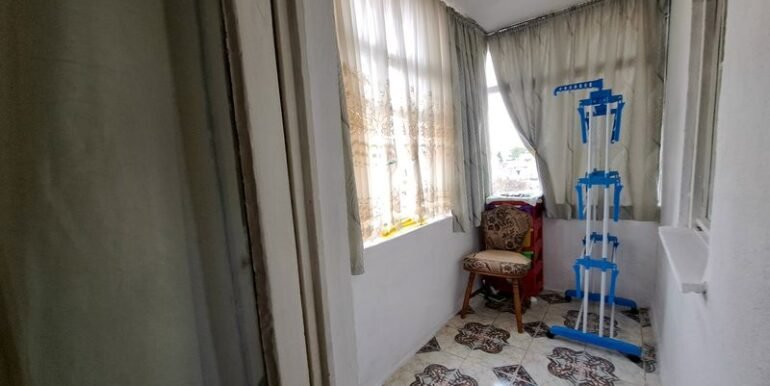 Vanzare Apartament 3 Camere, Zona Spitalului Judetean, Micro 6 Targoviste