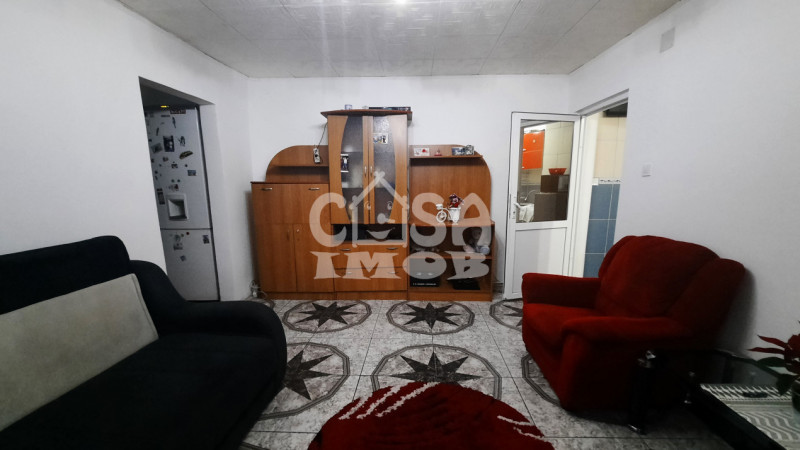 Comision 0 - Vanzare apartament 2 camere, micro 6, etaj 2, in Targoviste