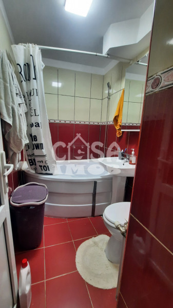 Comision 0 - Vanzare apartament 2 camere, micro 6, etaj 2, in Targoviste