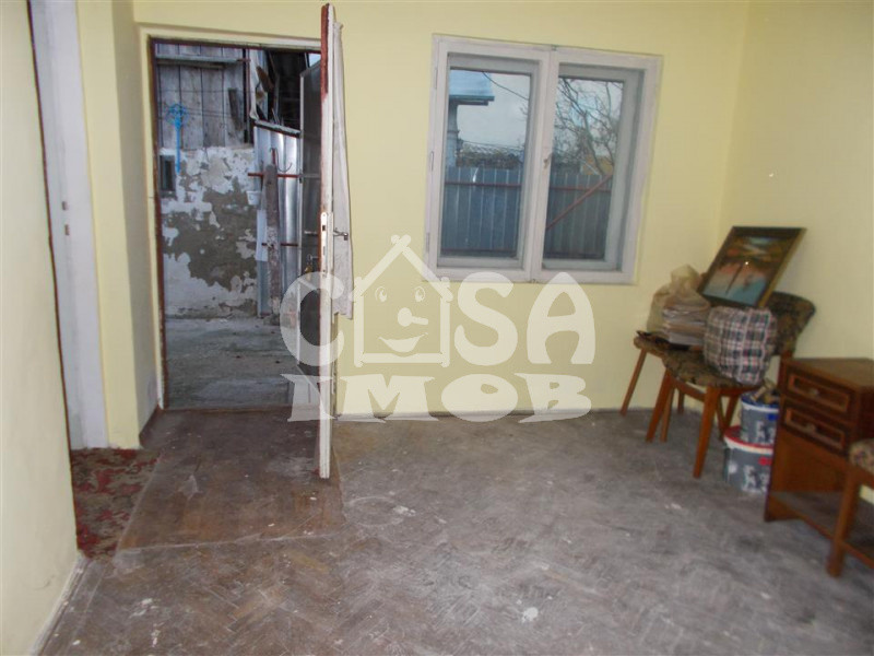 Vanzare casa semicentral in Targoviste Calea Domneasca