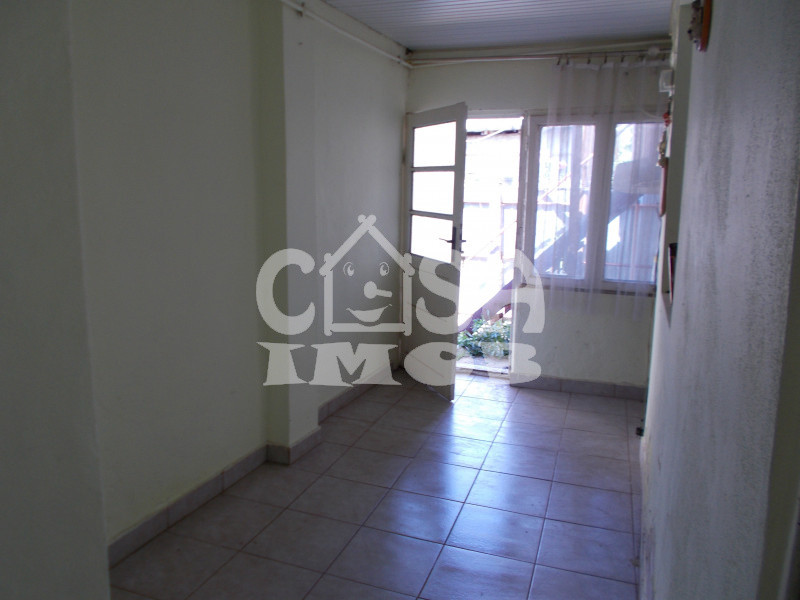 Vanzare casa semicentral in Targoviste Calea Domneasca