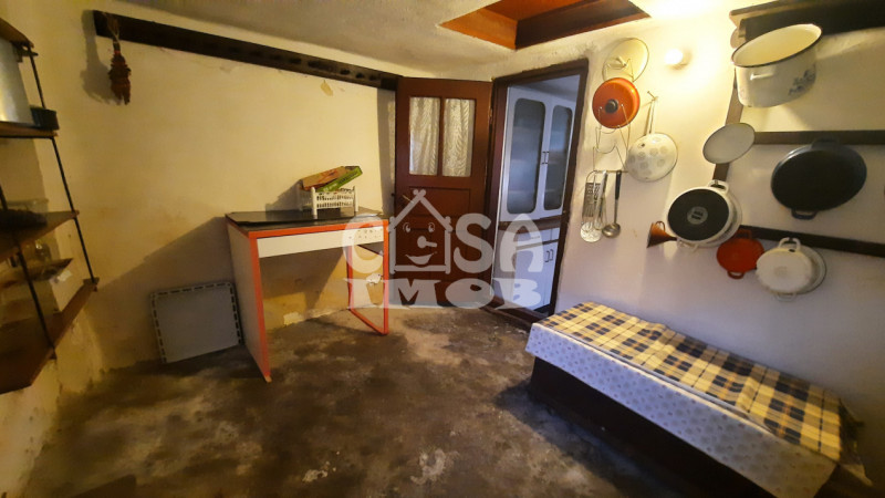 Comision 0 - Casă în Manga, central, judetul Dâmbovița