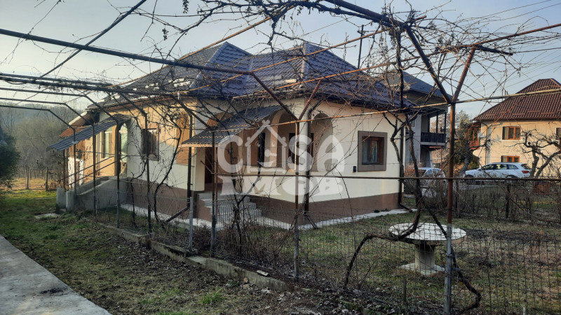 Comision 0 - Casă în Manga, central, judetul Dâmbovița