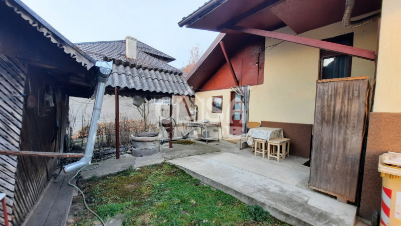 Comision 0 - Casă în Manga, central, judetul Dâmbovița