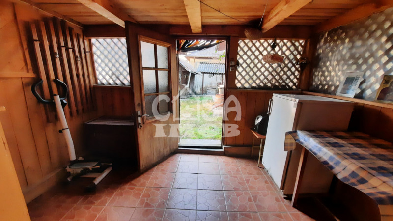 Comision 0 - Casă în Manga, central, judetul Dâmbovița