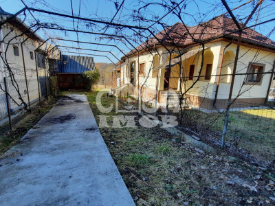 Comision 0 - Casă în Manga, central, judetul Dâmbovița