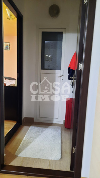 Vânzare apartament 2 camere, confort 1, micro 11 Târgoviște