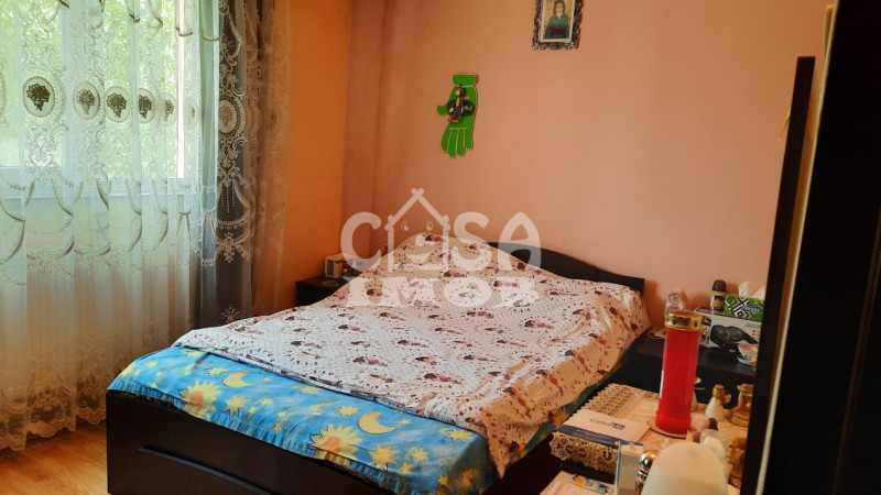 Vânzare apartament 2 camere, confort 1, micro 11 Târgoviște