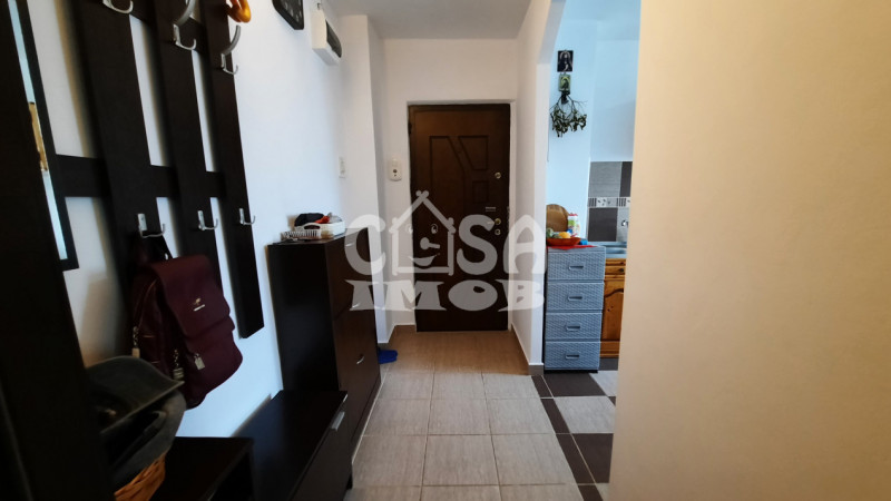 Vânzare apartament 2 camere, confort 1, micro 11 Târgoviște