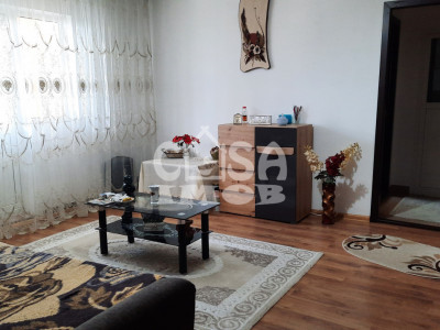Vânzare apartament 2 camere, confort 1, micro 11 Târgoviște