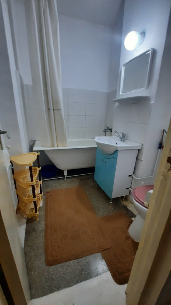 Închiriere apartament 2 camere, lângă școală, micro 9 Târgoviște