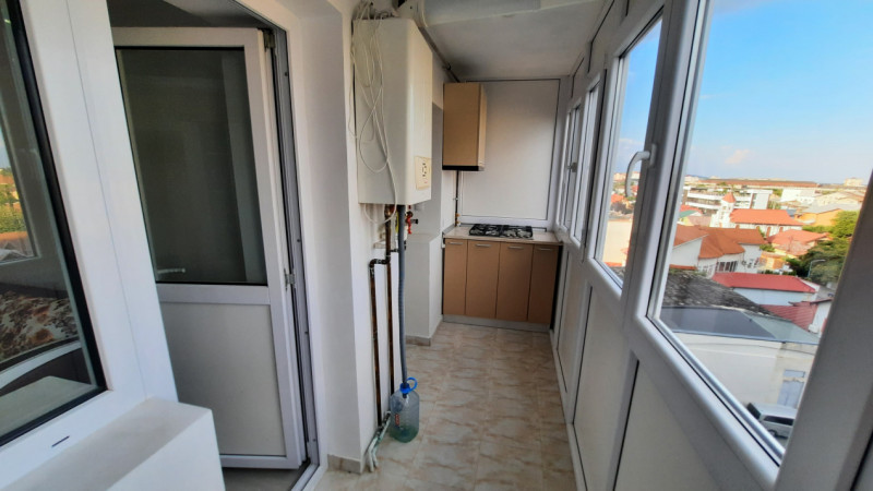 Inchiriere apartament 2 camere, etaj 6, micro 6 Targoviste