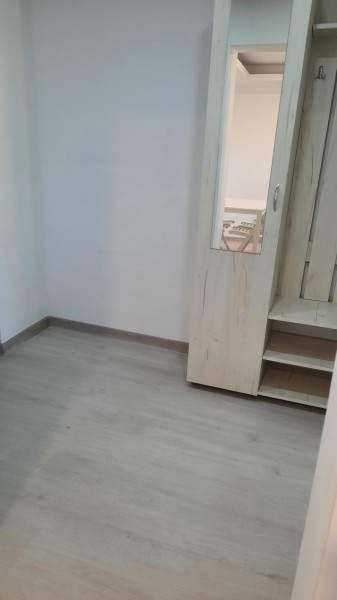 Inchiriere apartament 2 camere, etaj 6, micro 6 Targoviste