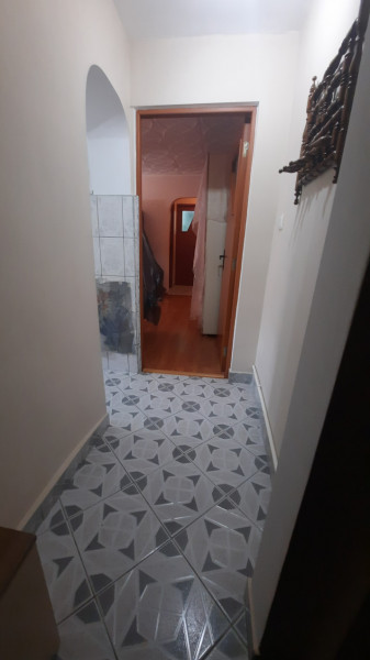 Comision 0 - Apartament 2 camere, confort 2, etaj 4, micro 6 Târgoviște