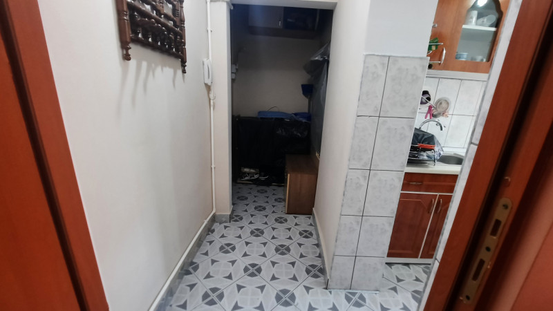 Comision 0 - Apartament 2 camere, confort 2, etaj 4, micro 6 Târgoviște