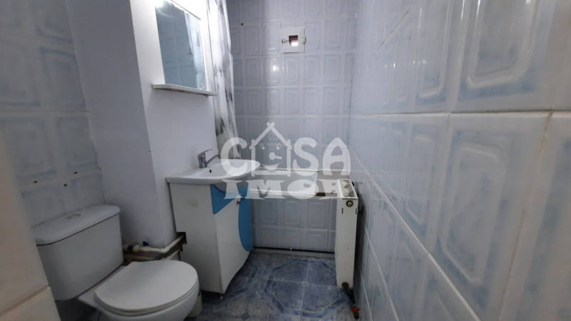 COMISION 0 - Apartament 3 camere, micro 6, etaj 3, Târgoviște