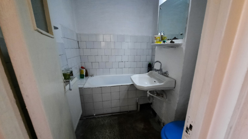 Apartament 2 camere, confort 1, micro 6, etaj 4, Târgoviște