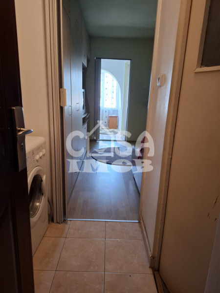 Vânzare garsonieră în Târgoviște, str. Laminorului, et.4