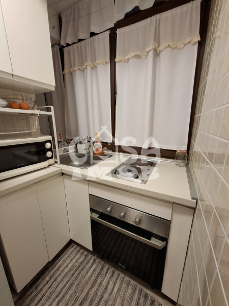 Comision 0 - GARSONIERA, etaj 2, B-dul. Independentei, langa Judecatorie