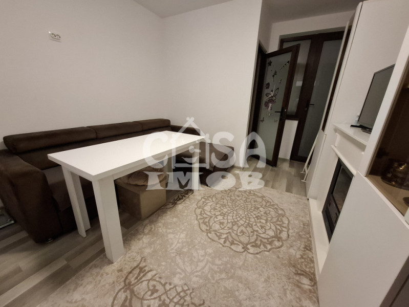 Comision 0 - GARSONIERA, etaj 2, B-dul. Independentei, langa Judecatorie