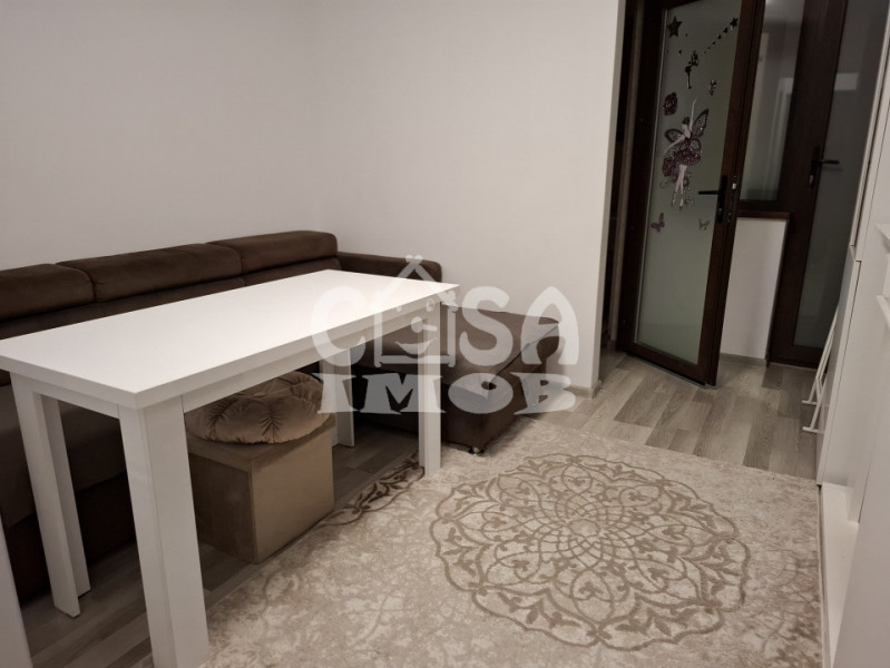 Comision 0 - GARSONIERA, etaj 2, B-dul. Independentei, langa Judecatorie