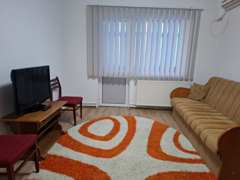 Inchiriere apartament 2 camere, micro 9 in Targoviste