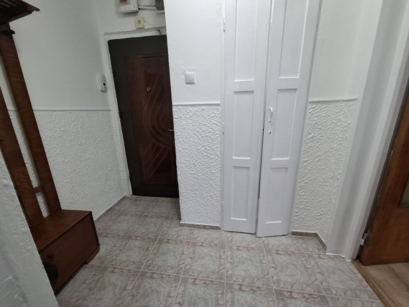 Inchiriere apartament 2 camere, micro 9 in Targoviste