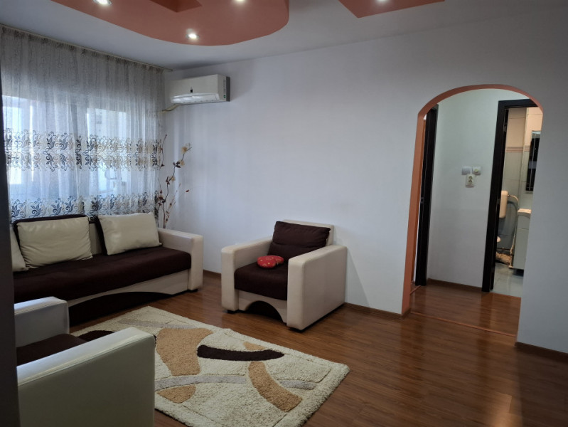 Inchiriere apartament 2 camere, micro 6 Targoviste