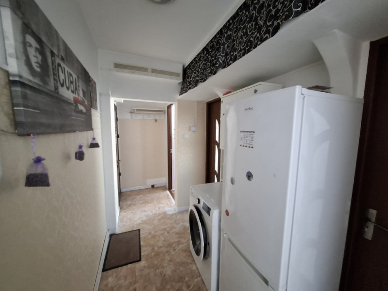 Inchiriere apartament 3 camere, confort 2, etaj 3, micro 6 Targoviste