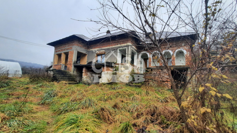 Comision 0 - Casă + teren 900 mp intravilan în com. Malu cu Flori, jud.Dâmbovița