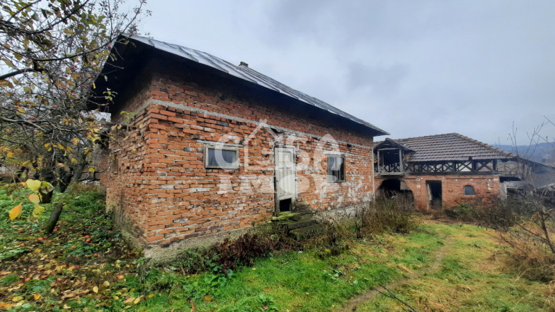 Comision 0 - Casă + teren 900 mp intravilan în com. Malu cu Flori, jud.Dâmbovița