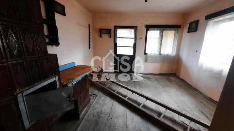 Comision 0 - Casă + teren 900 mp intravilan în com. Malu cu Flori, jud.Dâmbovița