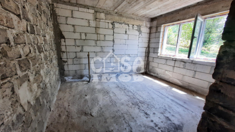 Vânzare casă în Gemenea-Brătulești, jud. Dâmbovița (zonă viticolă)