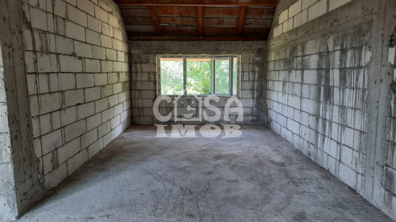 Vânzare casă în Gemenea-Brătulești, jud. Dâmbovița (zonă viticolă)