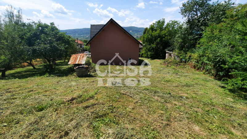 Vânzare casă în Gemenea-Brătulești, jud. Dâmbovița (zonă viticolă)