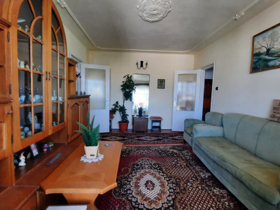 Comision 0 - Apartament 2 camere, confort 1, micro 6, etaj 4, Târgoviște
